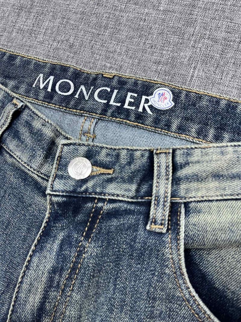 Moncler Jeans